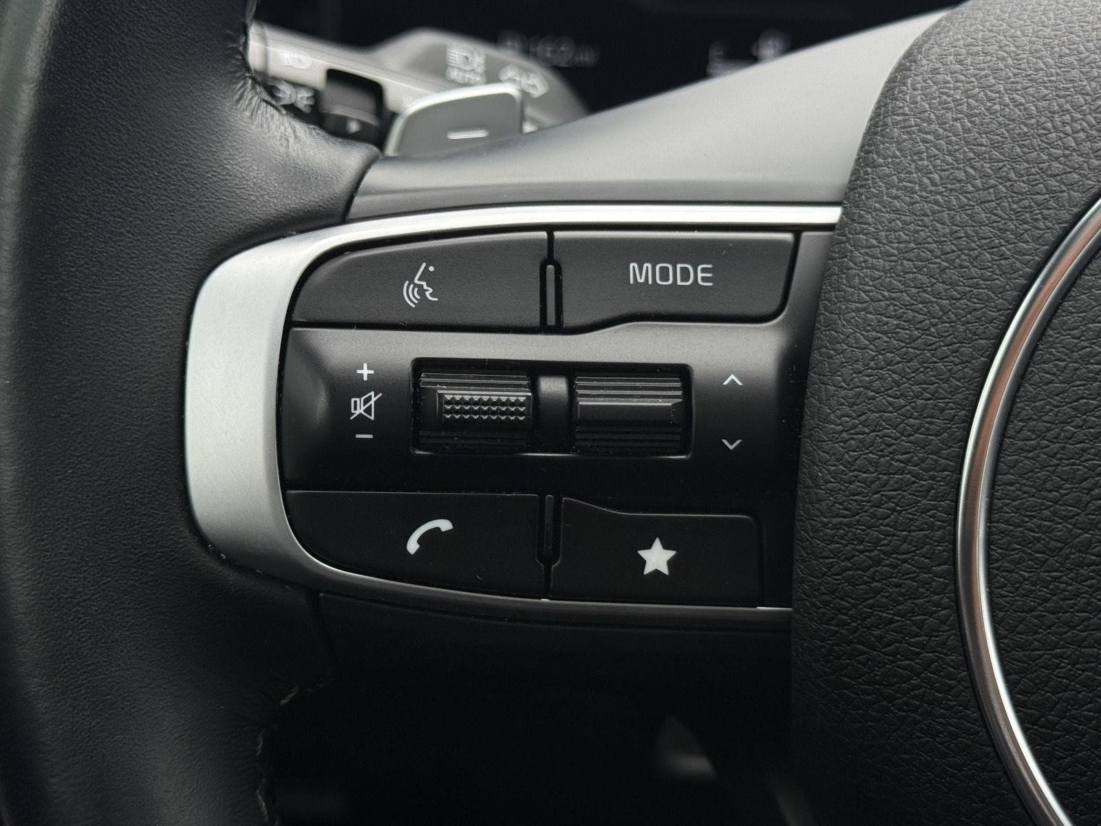 Used 2025 Kia K5 GT w/ GT1 Package FWD image 30
