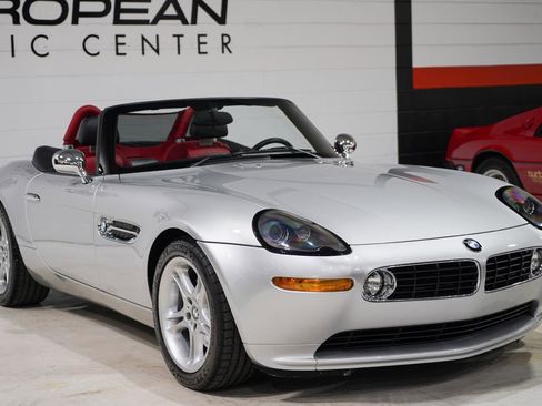 Used 2000 BMW Z8 image 28