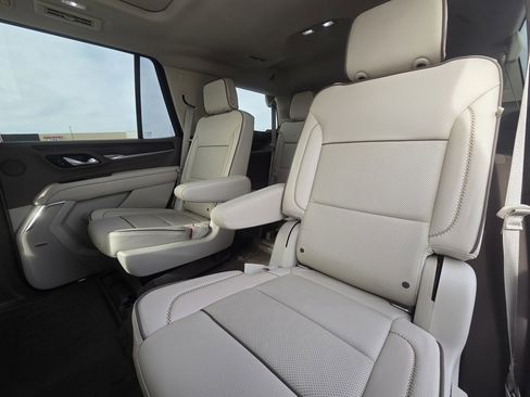 Used 2021 GMC Yukon Denali w/ Denali Ultimate Package image 26