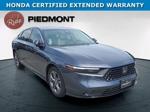 Certified 2025 Honda Accord EX-L image 4