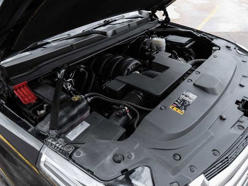 Used 2019 Cadillac Escalade Luxury image 57