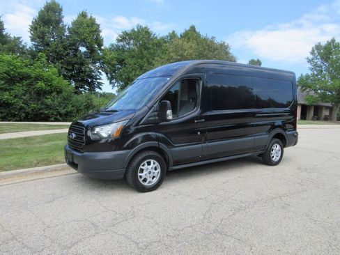 Used 2015 Ford Transit 250 148 Medium Roof RWD image 22