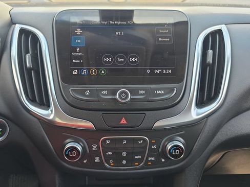 Used 2021 Chevrolet Equinox LT FWD image 22
