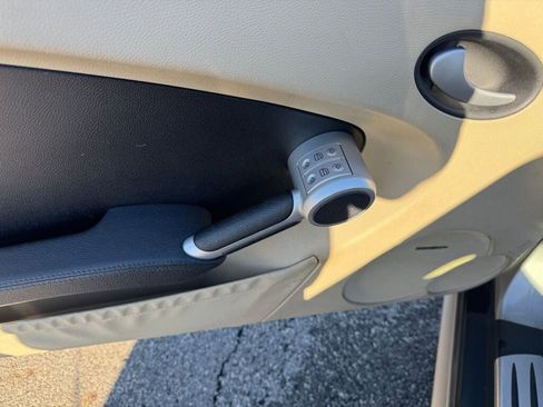 Used 2007 Mercedes-Benz SLK 350 image 10