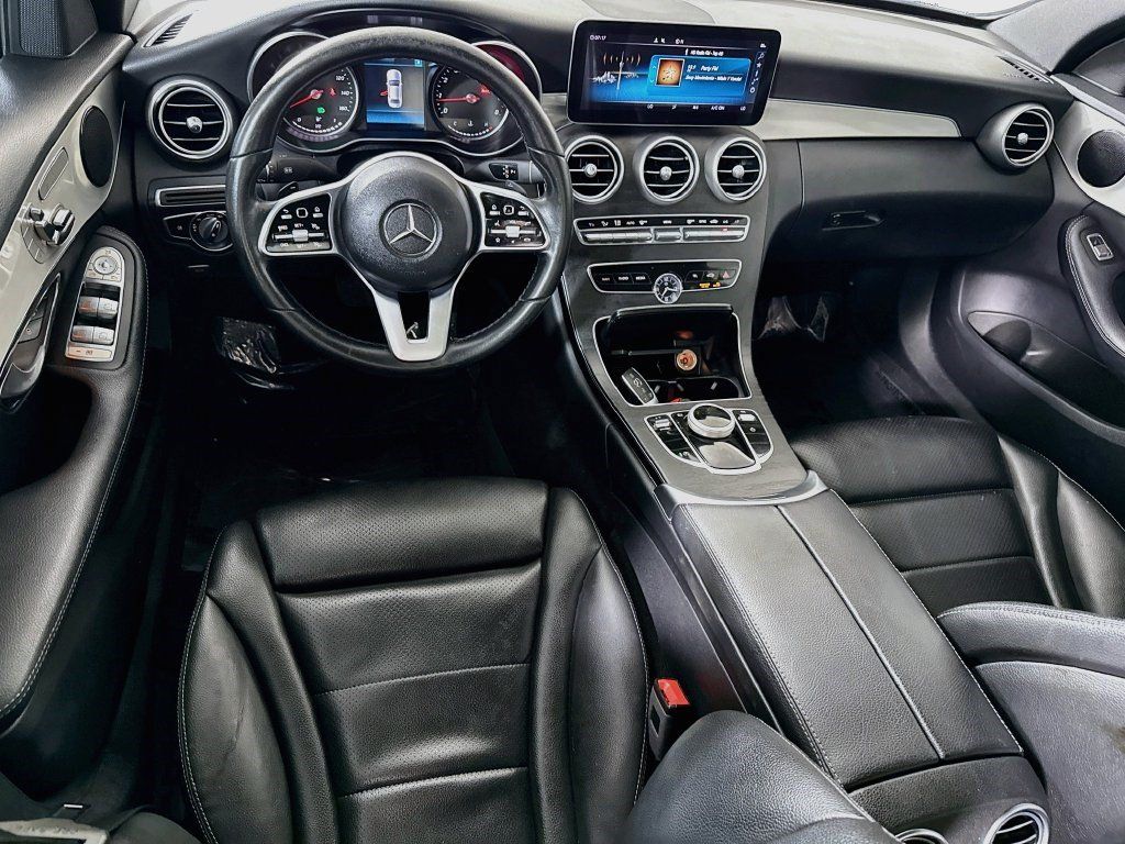 Used 2019 Mercedes-Benz C 300 Sedan w/ Premium Package image 16