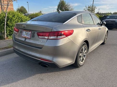 Used 2018 Kia Optima LX FWD image 3