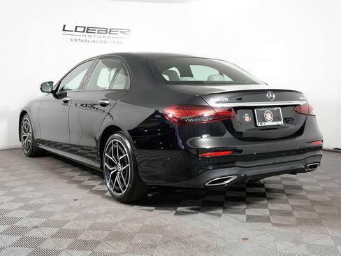 Used 2023 Mercedes-Benz E 350 4MATIC Sedan image 3