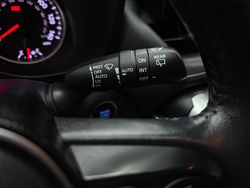 Used 2020 Toyota RAV4 XLE w/ Convenience Package AWD/4WD image 22