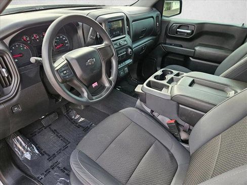 Used 2019 Chevrolet Silverado 1500 Custom Trail Boss w/ Custom Convenience Package AWD/4WD image 11