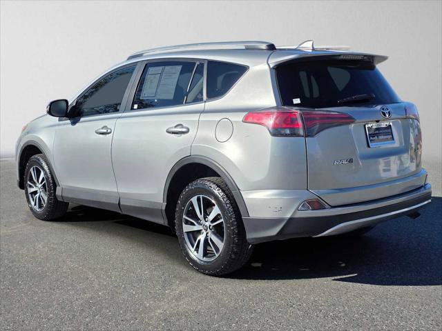 Used 2018 Toyota RAV4 XLE FWD image 5