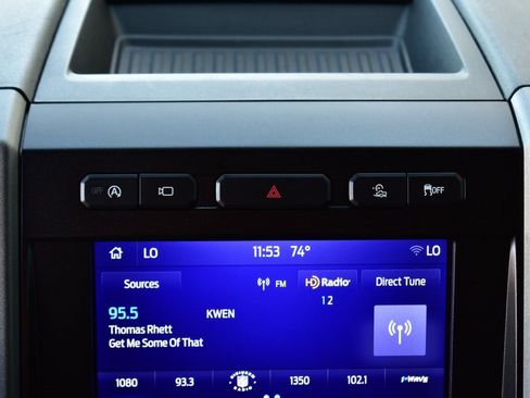 Used 2020 Ford F150 Raptor w/ Equipment Group 802A Luxury image 40