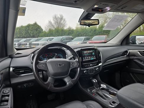 Used 2018 Chevrolet Traverse LT AWD/4WD image 10