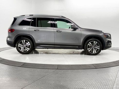 Certified 2026 Mercedes-Benz GLB 250 4MATIC image 31