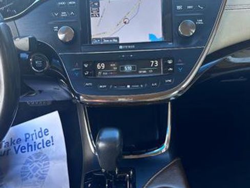 Used 2013 Toyota Avalon Limited image 13