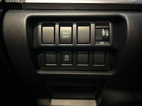 Used 2023 Subaru Forester Premium AWD/4WD image 58