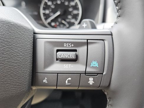 New 2026 Nissan Rogue SV FWD image 13