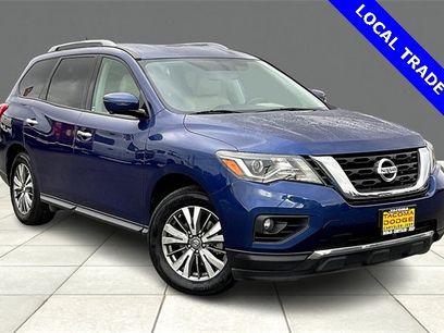 Used 2018 Nissan Pathfinder SL w/ Cargo Package