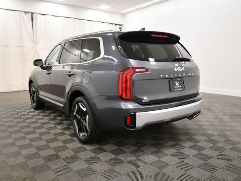 Certified 2024 Kia Telluride S AWD/4WD image 5