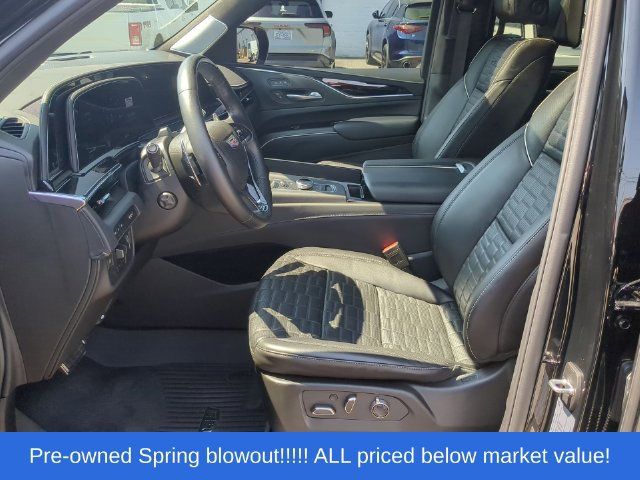 Used 2024 Cadillac Escalade V w/ Heavy-Duty Trailer Package AWD/4WD image 24