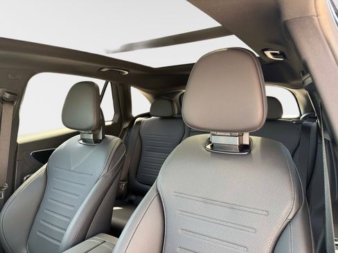 New 2026 Mercedes-Benz GLC 300 image 20