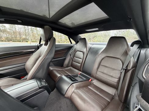 Used 2016 Mercedes-Benz E 400 4MATIC Coupe image 13