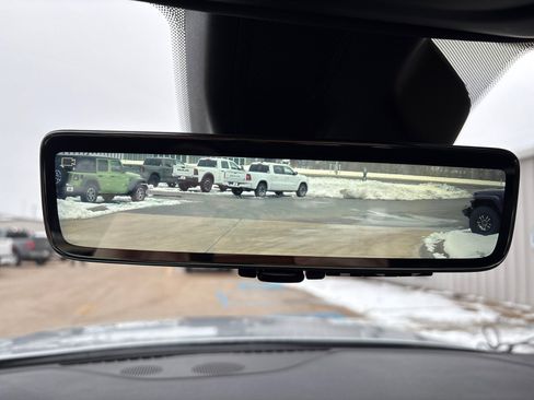 Used 2024 Jeep Grand Cherokee L Limited w/ Luxury Tech Group II image 28