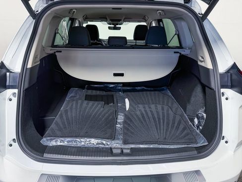 Certified 2026 Nissan Rogue SV w/ Cold Weather Package AWD/4WD image 38