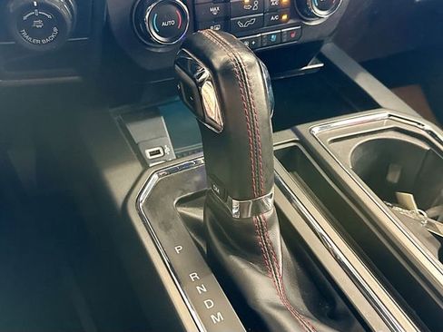 Used 2019 Ford F150 Lariat AWD/4WD image 17