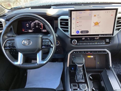 Used 2024 Toyota Tundra Platinum AWD/4WD image 16