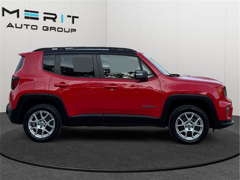 Used 2021 Jeep Renegade Limited image 10
