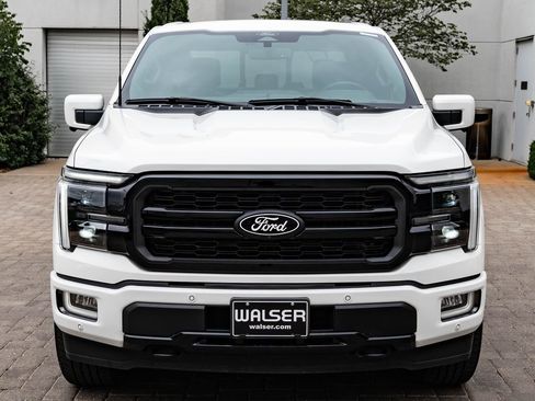 Used 2024 Ford F150 Lariat AWD/4WD image 2