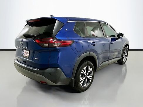 Used 2022 Nissan Rogue SV FWD image 7