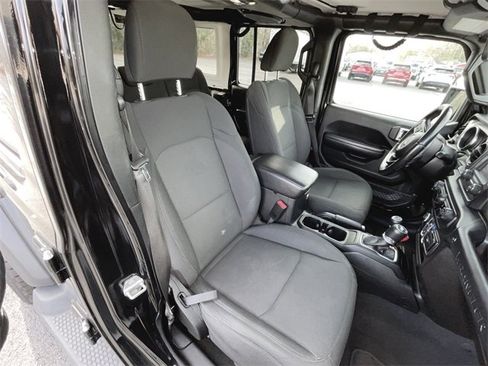 Used 2020 Jeep Wrangler Unlimited Sport S image 25