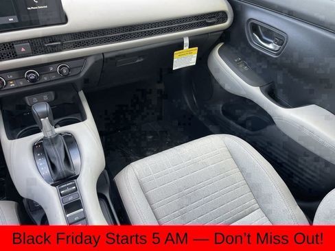 New 2026 Honda HR-V LX image 30
