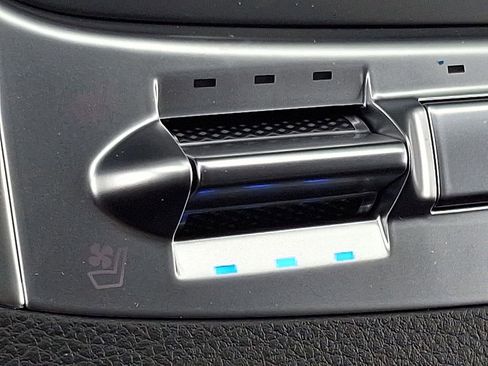 New 2026 Kia Carnival SX Prestige image 19