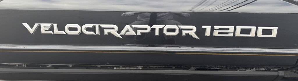 New 2026 Ford F250 Lariat w/ Black Appearance Package AWD/4WD image 7