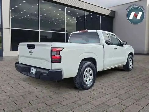 Used 2024 Nissan Frontier S w/ S Utility Package image 5