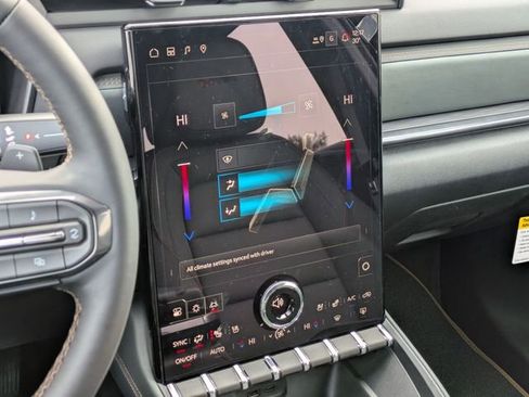 New 2026 GMC Terrain AT4 w/ Convenience Package III image 22