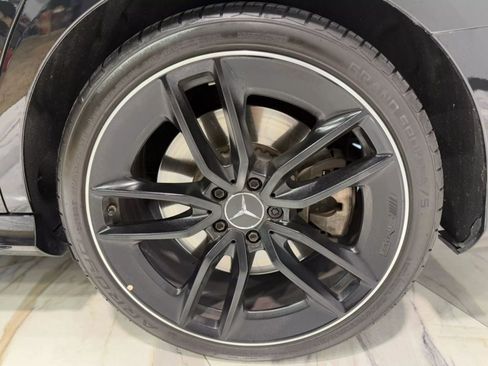 Used 2022 Mercedes-Benz E 53 AMG 4MATIC+ Sedan w/ Driver Assistance Package image 33