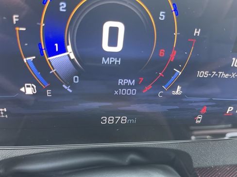 Used 2024 Chevrolet Traverse RS AWD/4WD image 18