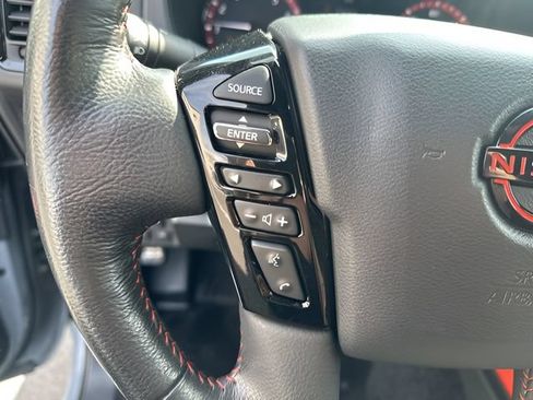 Used 2023 Nissan Frontier PRO-4X w/ Pro Convenience Package AWD/4WD image 17
