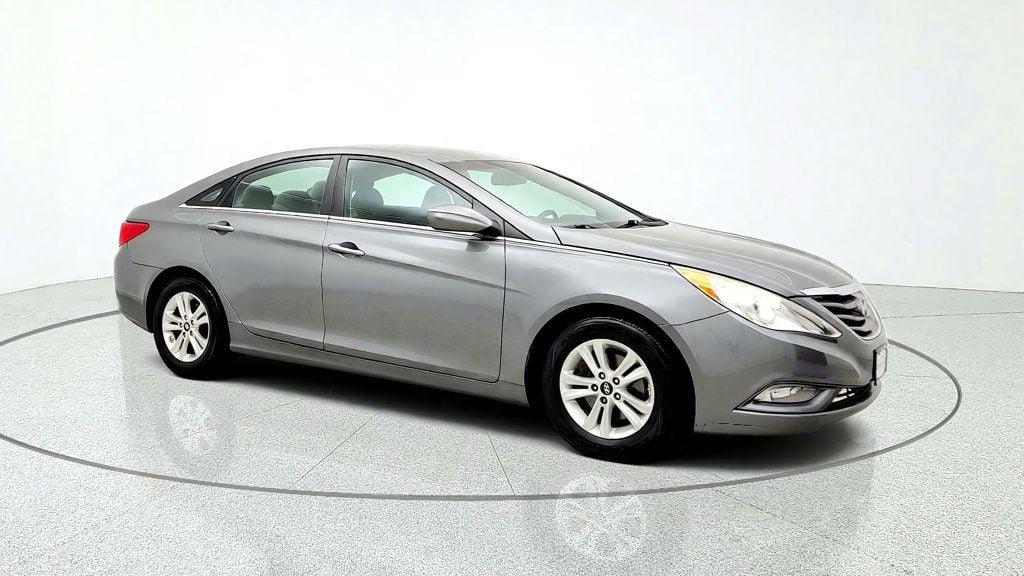 Used 2013 Hyundai Sonata GLS w/ Popular Equipment Pkg FWD image 6
