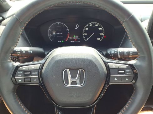Used 2024 Honda HR-V Sport image 10
