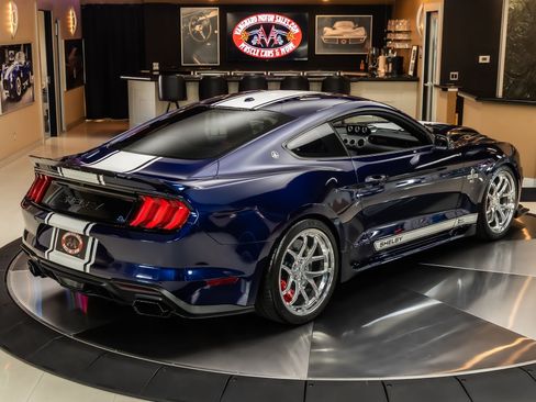 Used 2019 Ford Mustang GT Premium w/ GT Performance Package RWD image 12