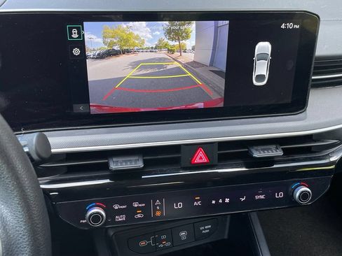 Used 2025 Kia K5 LXS FWD image 17