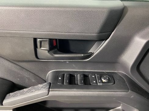 Certified 2024 Toyota Tacoma SR AWD/4WD image 21