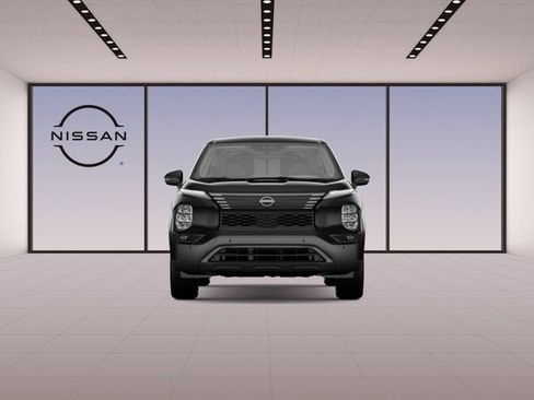 New 2026 Nissan Rogue SL AWD/4WD image 2