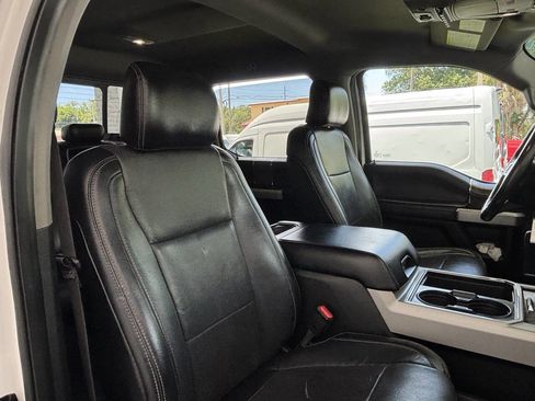 Used 2017 Ford F250 Lariat w/ Chrome Package RWD image 35