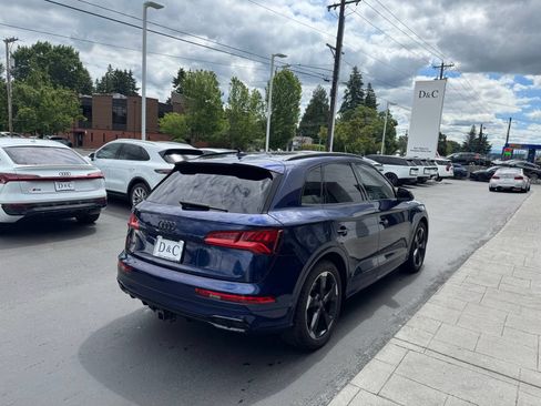 Used 2020 Audi SQ5 Prestige w/ Prestige Package AWD/4WD image 2