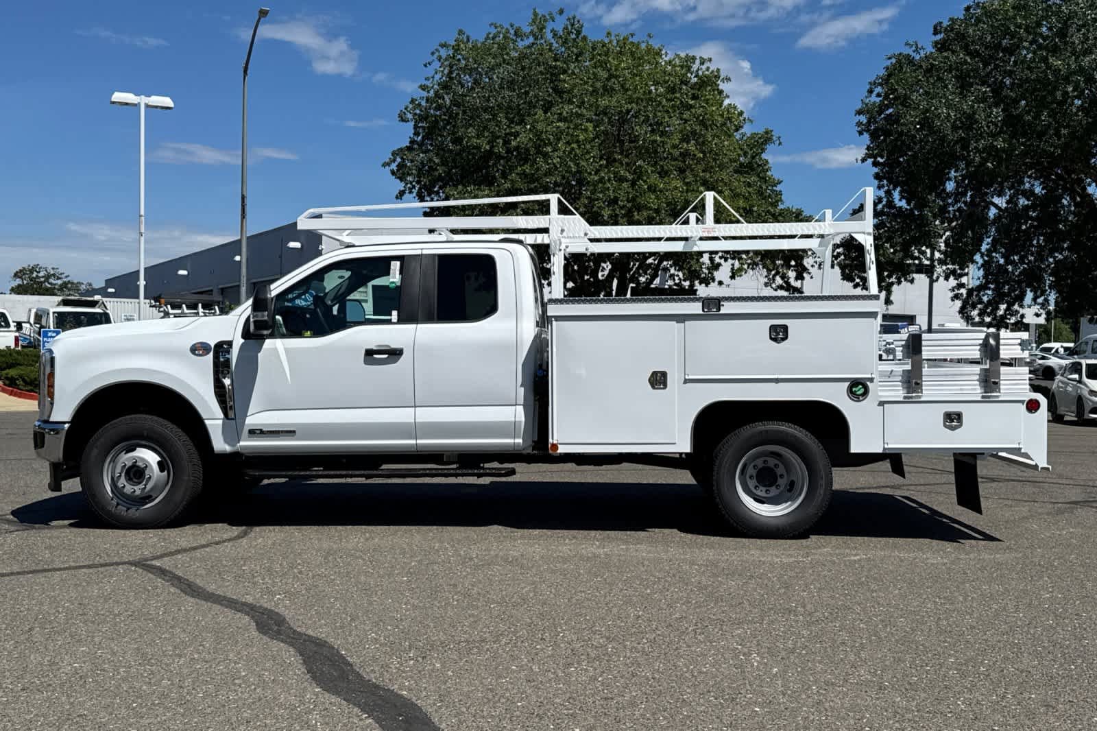 New 2026 Ford F350 XL w/ XL Chrome Package AWD/4WD image 5